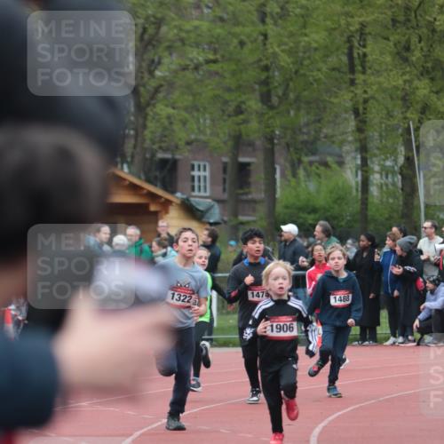 13.04.2025 - Hammer Lauf A. Gomolzig http://msf.ph/oto/7655627 13.04.2025 09:23:50 Ziel 944, 1129, 1211, 1309, 1322, 1478, 1488, 1533, 1906 meine-sportfotos.de