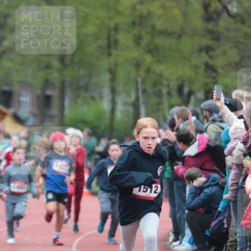 13.04.2025 - Hammer Lauf A. Gomolzig http://msf.ph/oto/7655691 13.04.2025 09:24:09 Ziel 358, 370, 811, 827, 869, 907, 1370, 1415, 1450, 1493, 1509, 1512, 1519, 1523, 1535, 1823, 1890 meine-sportfotos.de