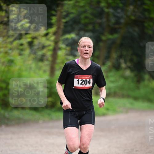 13.04.2025 - Hammer Lauf Dr. Thomas Lammeyer http://msf.ph/oto/7655703 13.04.2025 10:37:19 Laufen 15, 1204 meine-sportfotos.de