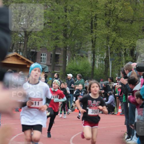 13.04.2025 - Hammer Lauf A. Gomolzig http://msf.ph/oto/7655704 13.04.2025 09:24:14 Ziel 358, 363, 370, 373, 734, 811, 847, 849, 870, 907, 1037, 1128, 1170, 1209, 1356, 1436, 1450, 1479, 1507, 1509, 1519, 1539, 1779, 1890 meine-sportfotos.de