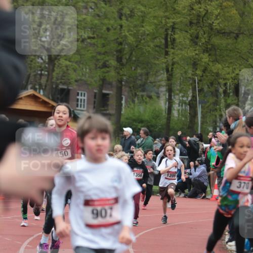 13.04.2025 - Hammer Lauf A. Gomolzig http://msf.ph/oto/7655713 13.04.2025 09:24:17 Ziel 363, 370, 373, 734, 780, 786, 787, 799, 840, 847, 849, 870, 907, 913, 1037, 1128, 1170, 1209, 1356, 1436, 1450, 1479, 1507, 1509, 1539, 1779, 1890 meine-sportfotos.de
