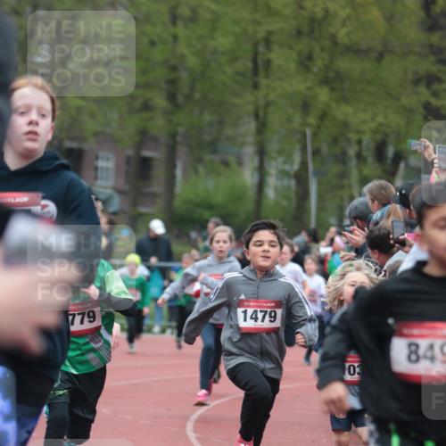 13.04.2025 - Hammer Lauf A. Gomolzig http://msf.ph/oto/7655728 13.04.2025 09:24:21 Ziel 373, 734, 780, 785, 786, 787, 799, 801, 825, 840, 849, 870, 877, 913, 1037, 1065, 1128, 1170, 1295, 1352, 1356, 1426, 1436, 1479, 1486, 1507, 1539, 1540, 1722, 1779 meine-sportfotos.de