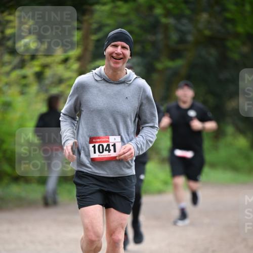 13.04.2025 - Hammer Lauf Dr. Thomas Lammeyer http://msf.ph/oto/7655736 13.04.2025 10:37:26 Laufen 15, 3, 1041 meine-sportfotos.de