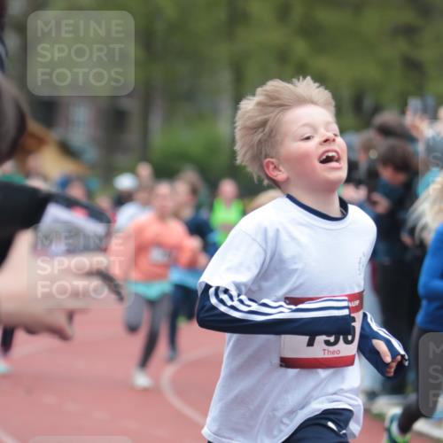 13.04.2025 - Hammer Lauf A. Gomolzig http://msf.ph/oto/7655783 13.04.2025 09:24:46 Ziel 612, 788, 796, 814, 845, 918, 1026, 1169, 1186, 1292, 1311, 1316, 1367, 1432, 1446, 1453, 1475, 1484, 1490, 1506, 1513, 1524, 1525, 1550, 1754, 1773, 1834 meine-sportfotos.de