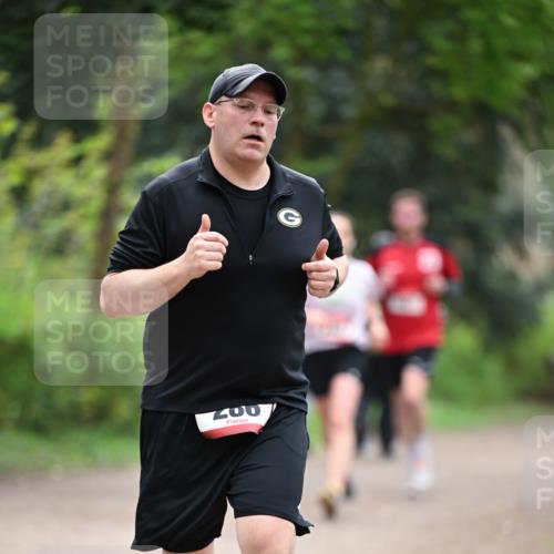 13.04.2025 - Hammer Lauf Dr. Thomas Lammeyer http://msf.ph/oto/7655784 13.04.2025 10:37:30 Laufen 200 meine-sportfotos.de