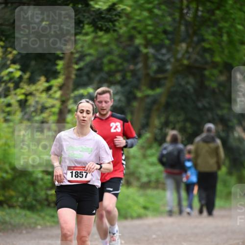 13.04.2025 - Hammer Lauf Dr. Thomas Lammeyer http://msf.ph/oto/7655795 13.04.2025 10:37:32 Laufen 201, 23, 15, 1857 meine-sportfotos.de
