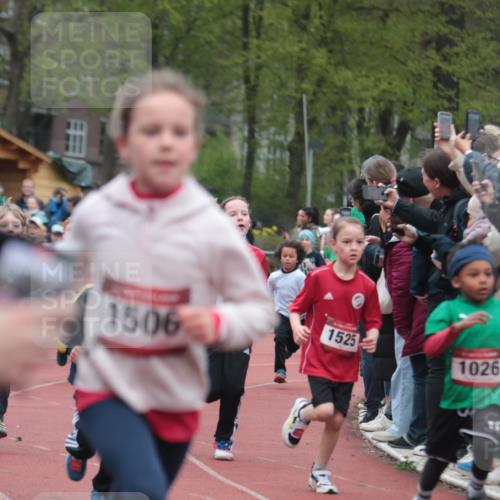 13.04.2025 - Hammer Lauf A. Gomolzig http://msf.ph/oto/7655799 13.04.2025 09:24:52 Ziel 403, 612, 814, 918, 1026, 1052, 1058, 1062, 1169, 1186, 1233, 1367, 1406, 1427, 1446, 1449, 1455, 1475, 1477, 1484, 1490, 1513, 1516, 1524, 1525, 1526, 1527, 1549, 1721, 1821, 1842 meine-sportfotos.de