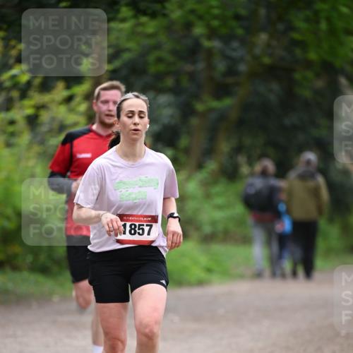 13.04.2025 - Hammer Lauf Dr. Thomas Lammeyer http://msf.ph/oto/7655814 13.04.2025 10:37:33 Laufen 15, 1857 meine-sportfotos.de