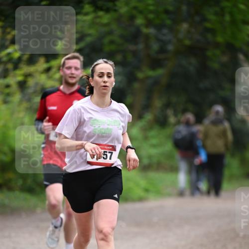13.04.2025 - Hammer Lauf Dr. Thomas Lammeyer http://msf.ph/oto/7655816 13.04.2025 10:37:34 Laufen 57 meine-sportfotos.de