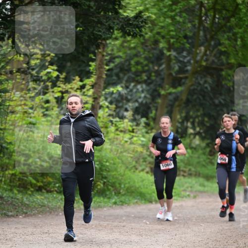 13.04.2025 - Hammer Lauf Dr. Thomas Lammeyer http://msf.ph/oto/7655841 13.04.2025 10:37:44 Laufen 1060, 059 meine-sportfotos.de