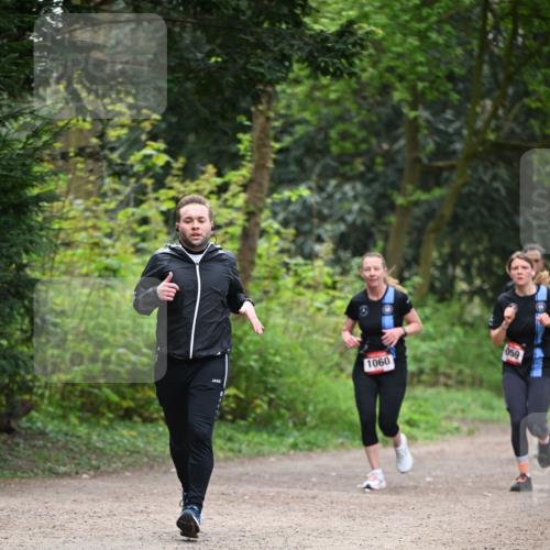 13.04.2025 - Hammer Lauf Dr. Thomas Lammeyer http://msf.ph/oto/7655846 13.04.2025 10:37:44 Laufen 1060, 059 meine-sportfotos.de