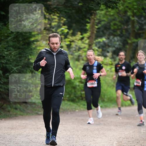 13.04.2025 - Hammer Lauf Dr. Thomas Lammeyer http://msf.ph/oto/7655868 13.04.2025 10:37:45 Laufen 1060, 059 meine-sportfotos.de