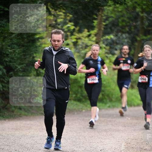 13.04.2025 - Hammer Lauf Dr. Thomas Lammeyer http://msf.ph/oto/7655873 13.04.2025 10:37:45 Laufen 1060, 059 meine-sportfotos.de