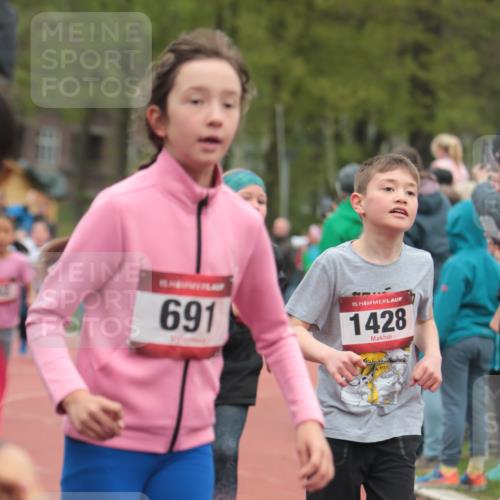 13.04.2025 - Hammer Lauf A. Gomolzig http://msf.ph/oto/7655905 13.04.2025 09:25:38 Ziel 542, 657, 682, 777, 795, 816, 820, 973, 989, 1141, 1428, 1461, 1536, 1615, 1918 meine-sportfotos.de