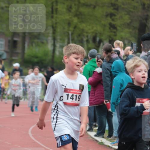 13.04.2025 - Hammer Lauf A. Gomolzig http://msf.ph/oto/7655916 13.04.2025 09:25:42 Ziel 657, 777, 816, 820, 866, 941, 1141, 1172, 1419, 1421, 1425, 1536, 1547, 1918 meine-sportfotos.de