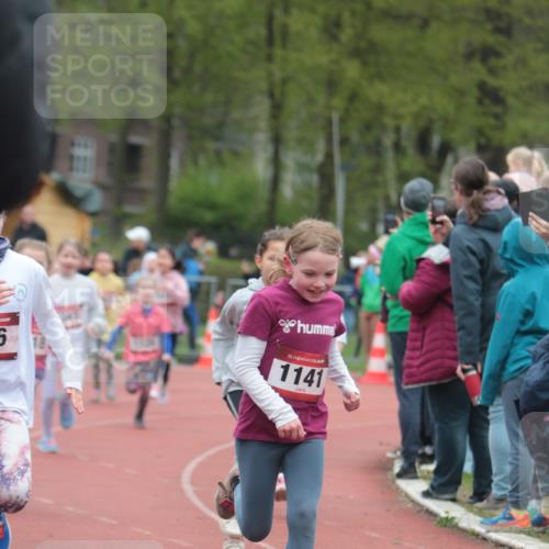 13.04.2025 - Hammer Lauf A. Gomolzig http://msf.ph/oto/7655925 13.04.2025 09:25:46 Ziel 402, 657, 777, 803, 809, 816, 820, 866, 901, 941, 1126, 1141, 1172, 1315, 1419, 1421, 1425, 1474, 1536, 1547, 1918 meine-sportfotos.de