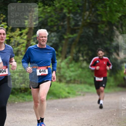 13.04.2025 - Hammer Lauf Dr. Thomas Lammeyer http://msf.ph/oto/7655932 13.04.2025 10:37:59 Laufen 904, 646 meine-sportfotos.de