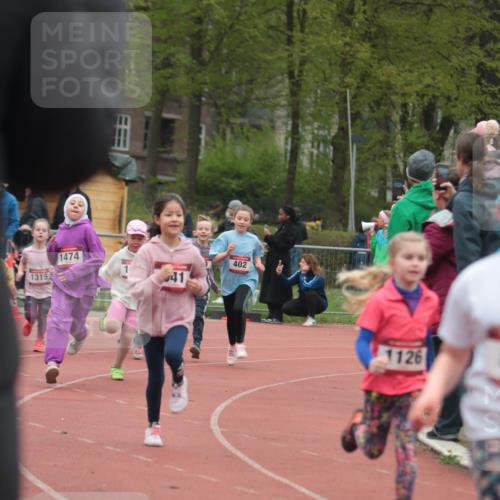 13.04.2025 - Hammer Lauf A. Gomolzig http://msf.ph/oto/7655937 13.04.2025 09:25:49 Ziel 402, 640, 803, 809, 866, 901, 941, 1126, 1172, 1315, 1419, 1421, 1425, 1474, 1547, 1811 meine-sportfotos.de