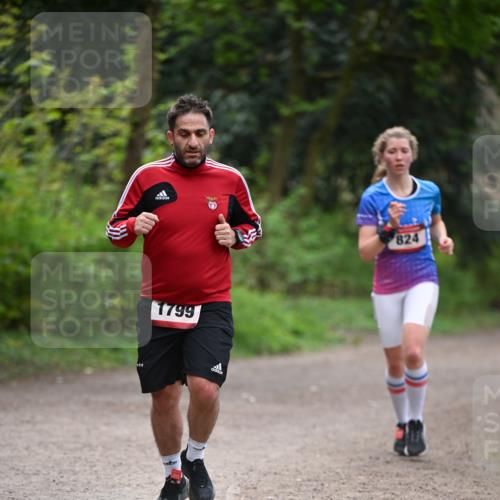 13.04.2025 - Hammer Lauf Dr. Thomas Lammeyer http://msf.ph/oto/7655950 13.04.2025 10:38:03 Laufen 1799, 824 meine-sportfotos.de
