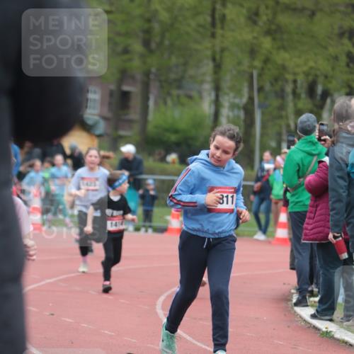 13.04.2025 - Hammer Lauf A. Gomolzig http://msf.ph/oto/7655960 13.04.2025 09:25:56 Ziel 640, 805, 921, 1240, 1250, 1315, 1414, 1423, 1811 meine-sportfotos.de