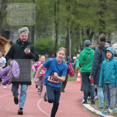 13.04.2025 - Hammer Lauf A. Gomolzig http://msf.ph/oto/7656021 13.04.2025 09:26:26 Ziel 680, 949, 954, 1266, 1405 meine-sportfotos.de