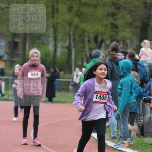 13.04.2025 - Hammer Lauf A. Gomolzig http://msf.ph/oto/7656036 13.04.2025 09:26:32 Ziel 584, 778, 1321, 1405, 1473 meine-sportfotos.de
