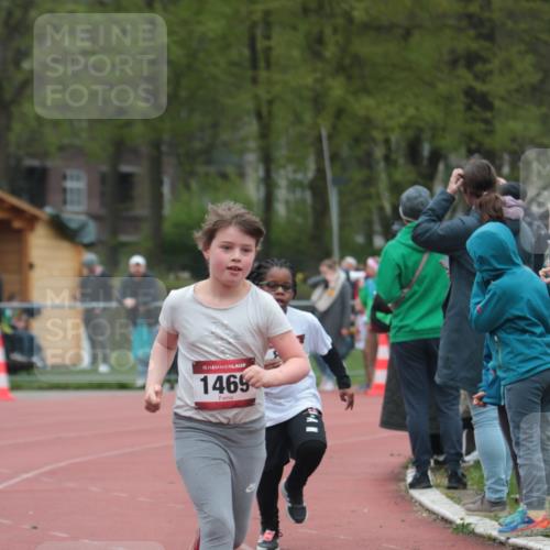 13.04.2025 - Hammer Lauf A. Gomolzig http://msf.ph/oto/7656062 13.04.2025 09:26:53 Ziel 794, 894, 1469 meine-sportfotos.de