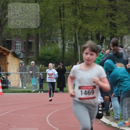 13.04.2025 - Hammer Lauf A. Gomolzig http://msf.ph/oto/7656064 13.04.2025 09:26:54 Ziel 794, 894, 1469 meine-sportfotos.de