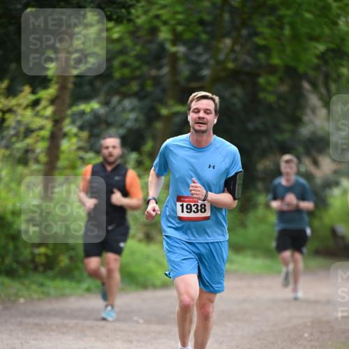 13.04.2025 - Hammer Lauf Dr. Thomas Lammeyer http://msf.ph/oto/7656094 13.04.2025 10:38:27 Laufen 15, 1938 meine-sportfotos.de