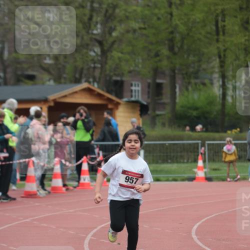 13.04.2025 - Hammer Lauf A. Gomolzig http://msf.ph/oto/7656111 13.04.2025 09:27:24 Ziel 957, 1299 meine-sportfotos.de