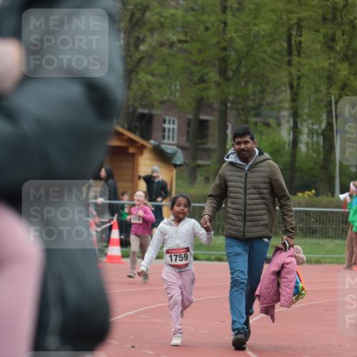 13.04.2025 - Hammer Lauf A. Gomolzig http://msf.ph/oto/7656122 13.04.2025 09:27:41 Ziel 1759 meine-sportfotos.de