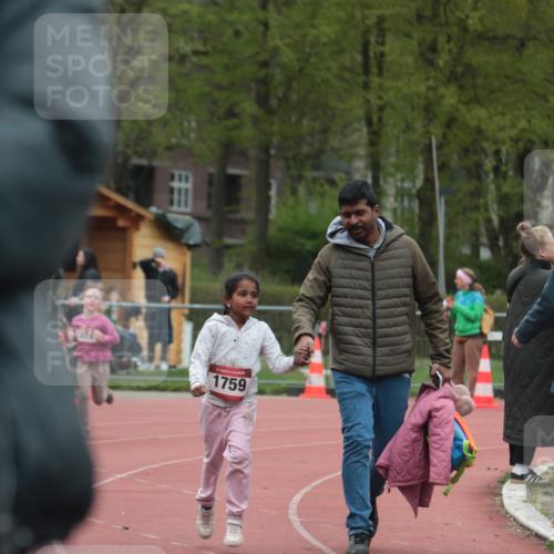 13.04.2025 - Hammer Lauf A. Gomolzig http://msf.ph/oto/7656126 13.04.2025 09:27:42 Ziel 1759 meine-sportfotos.de