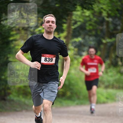 13.04.2025 - Hammer Lauf Dr. Thomas Lammeyer http://msf.ph/oto/7656129 13.04.2025 10:38:36 Laufen 15, 839 meine-sportfotos.de