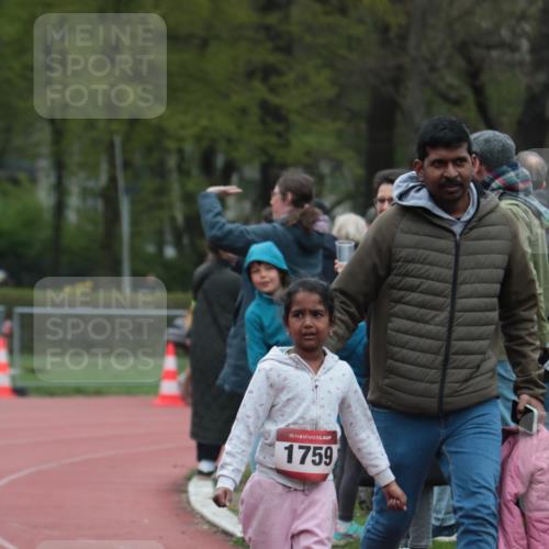 13.04.2025 - Hammer Lauf A. Gomolzig http://msf.ph/oto/7656133 13.04.2025 09:27:44 Ziel 1759 meine-sportfotos.de