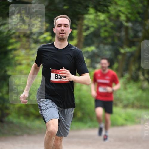13.04.2025 - Hammer Lauf Dr. Thomas Lammeyer http://msf.ph/oto/7656134 13.04.2025 10:38:36 Laufen 15, 839 meine-sportfotos.de