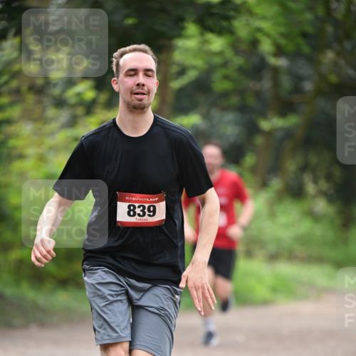 13.04.2025 - Hammer Lauf Dr. Thomas Lammeyer http://msf.ph/oto/7656138 13.04.2025 10:38:36 Laufen 15, 839 meine-sportfotos.de