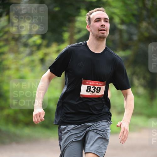 13.04.2025 - Hammer Lauf Dr. Thomas Lammeyer http://msf.ph/oto/7656144 13.04.2025 10:38:37 Laufen 15, 839 meine-sportfotos.de