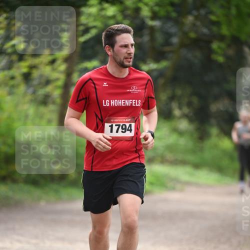 13.04.2025 - Hammer Lauf Dr. Thomas Lammeyer http://msf.ph/oto/7656160 13.04.2025 10:38:40 Laufen 15, 1794 meine-sportfotos.de