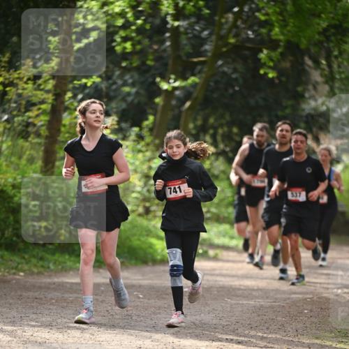 13.04.2025 - Hammer Lauf Dr. Thomas Lammeyer http://msf.ph/oto/7656174 13.04.2025 10:38:56 Laufen 741, 537 meine-sportfotos.de