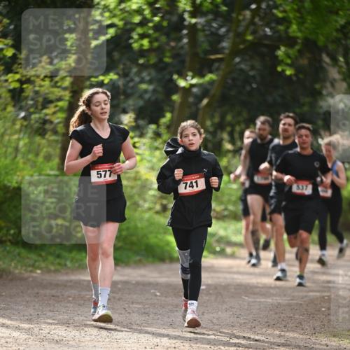 13.04.2025 - Hammer Lauf Dr. Thomas Lammeyer http://msf.ph/oto/7656176 13.04.2025 10:38:56 Laufen 577, 741, 537 meine-sportfotos.de