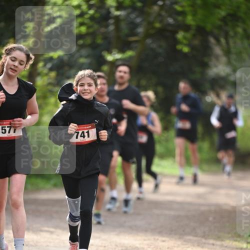 13.04.2025 - Hammer Lauf Dr. Thomas Lammeyer http://msf.ph/oto/7656189 13.04.2025 10:38:58 Laufen 15, 577, 741 meine-sportfotos.de