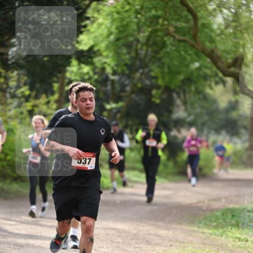 13.04.2025 - Hammer Lauf Dr. Thomas Lammeyer http://msf.ph/oto/7656199 13.04.2025 10:39:02 Laufen 037, 152 meine-sportfotos.de