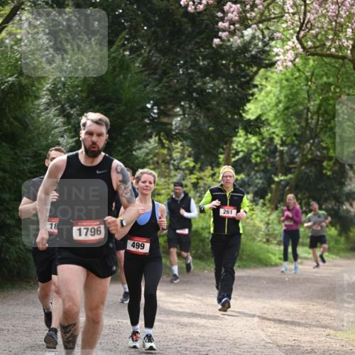 13.04.2025 - Hammer Lauf Dr. Thomas Lammeyer http://msf.ph/oto/7656213 13.04.2025 10:39:05 Laufen 18, 1796, 499, 261 meine-sportfotos.de