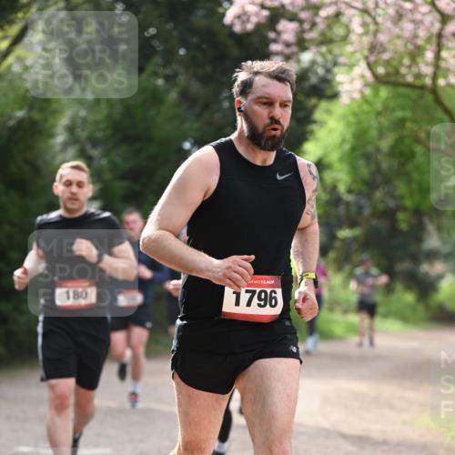 13.04.2025 - Hammer Lauf Dr. Thomas Lammeyer http://msf.ph/oto/7656218 13.04.2025 10:39:06 Laufen 180, 1796 meine-sportfotos.de