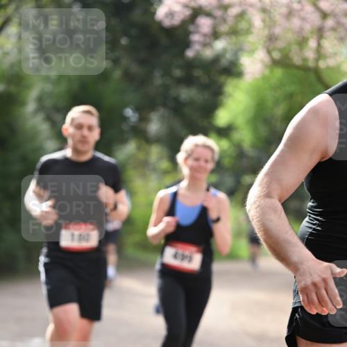 13.04.2025 - Hammer Lauf Dr. Thomas Lammeyer http://msf.ph/oto/7656220 13.04.2025 10:39:07 Laufen 1010, 495 meine-sportfotos.de