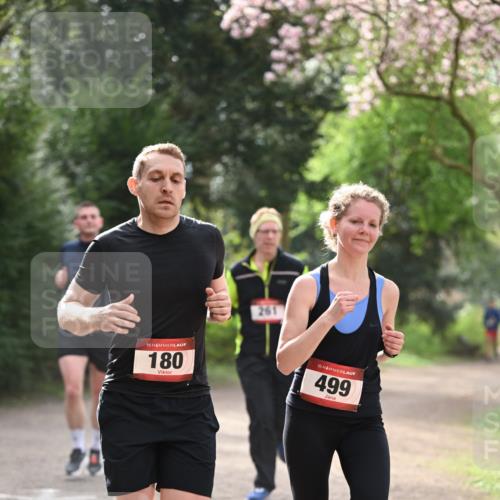 13.04.2025 - Hammer Lauf Dr. Thomas Lammeyer http://msf.ph/oto/7656222 13.04.2025 10:39:07 Laufen 15, 180, 261, 15, 499 meine-sportfotos.de