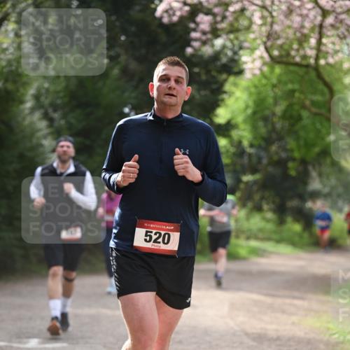 13.04.2025 - Hammer Lauf Dr. Thomas Lammeyer http://msf.ph/oto/7656237 13.04.2025 10:39:09 Laufen 12, 15, 520 meine-sportfotos.de
