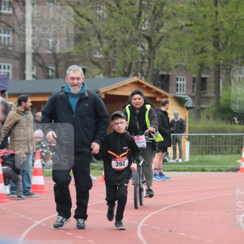 13.04.2025 - Hammer Lauf A. Gomolzig http://msf.ph/oto/7656245 13.04.2025 09:28:41 Ziel 392 meine-sportfotos.de