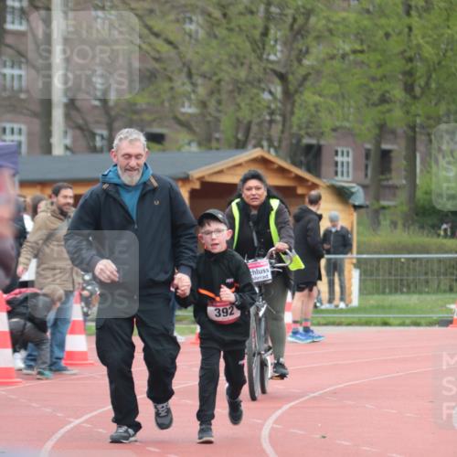 13.04.2025 - Hammer Lauf A. Gomolzig http://msf.ph/oto/7656248 13.04.2025 09:28:42 Ziel 392 meine-sportfotos.de