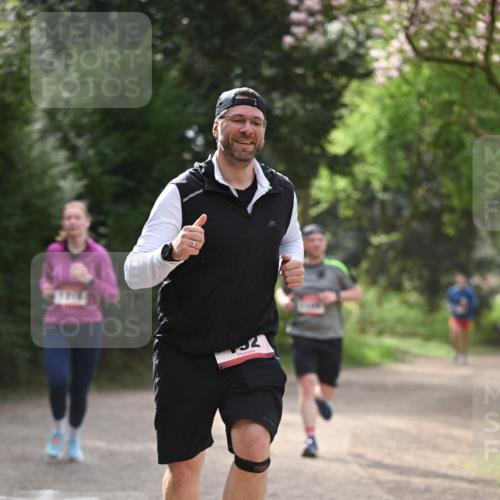 13.04.2025 - Hammer Lauf Dr. Thomas Lammeyer http://msf.ph/oto/7656253 13.04.2025 10:39:11 Laufen 12 meine-sportfotos.de
